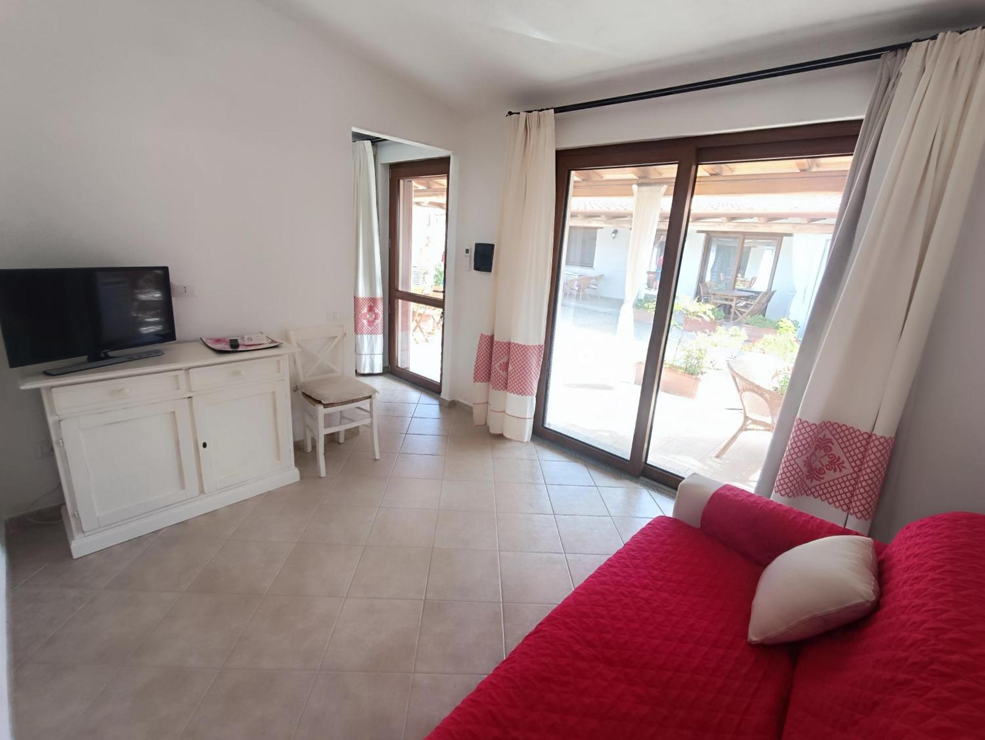 Case Vacanze Nioleo - Apartments And Pool Siniscola Zewnętrze zdjęcie