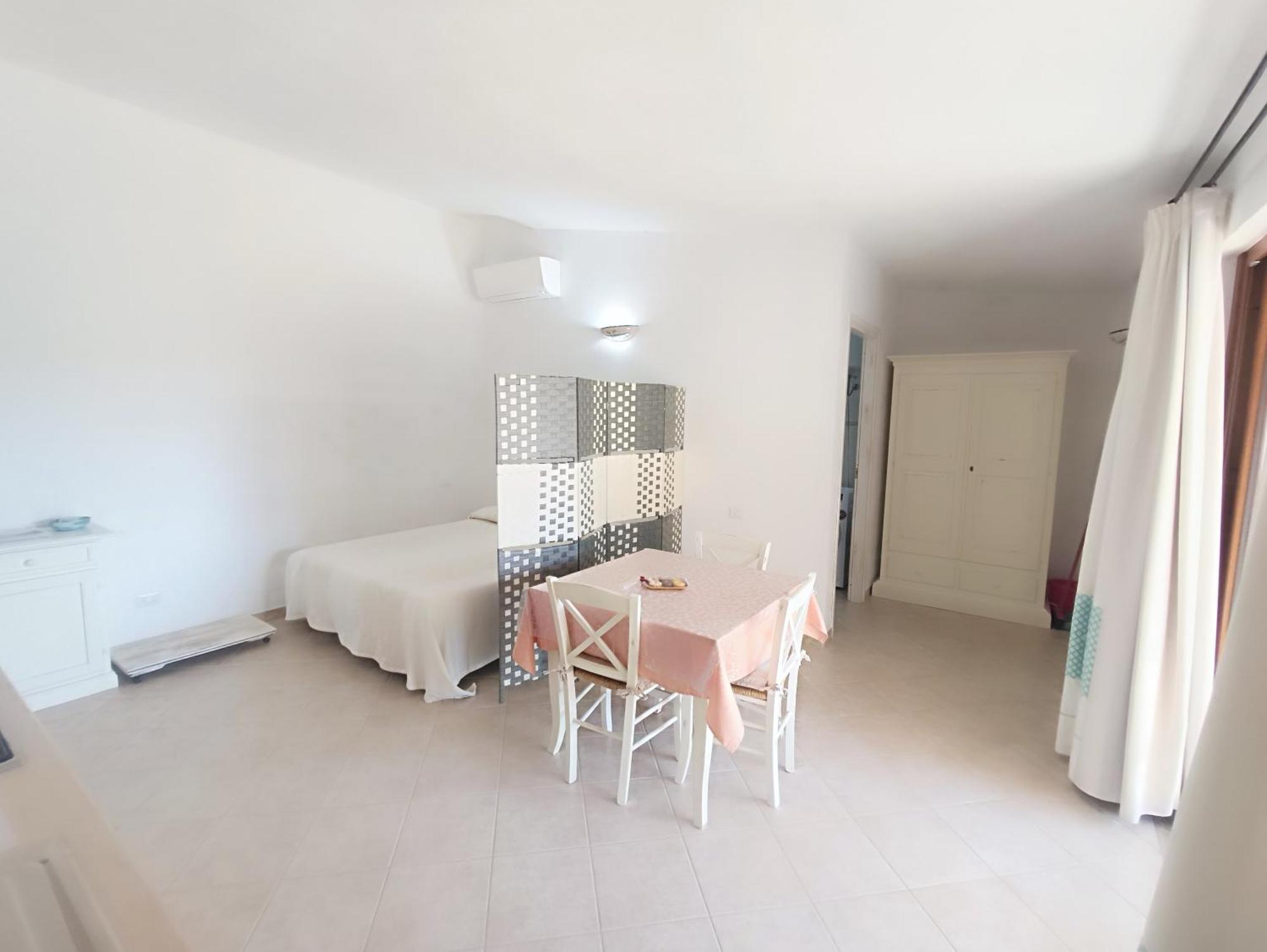 Case Vacanze Nioleo - Apartments And Pool Siniscola Zewnętrze zdjęcie