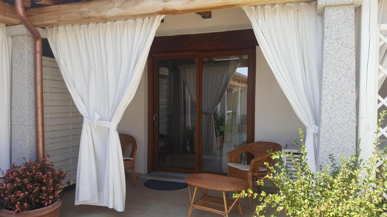 Case Vacanze Nioleo - Apartments And Pool Siniscola Zewnętrze zdjęcie